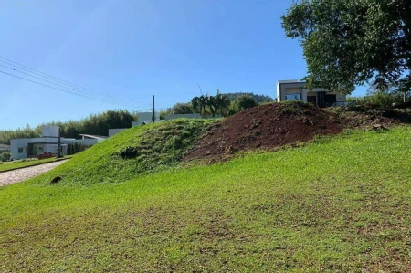 Terreno à venda com 1.495m² no Espelho Das Águas em Chapecó - Foto 1