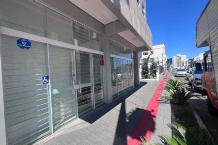 Sala Comercial para alugar com 400m² no Centro em Chapecó - Foto 1