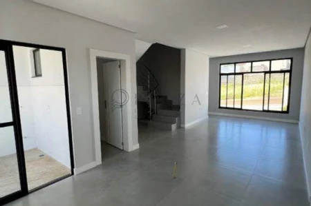 Sobrado à venda com 3 quartos, 124m² no Desbravador em Chapecó - Foto 1