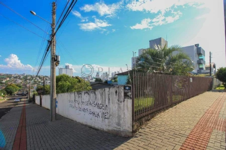 Terreno à venda com 498m² no Presidente Médici em Chapecó - Foto 1