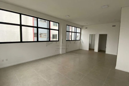 Sala Comercial para alugar com 52m² no Centro em Chapecó - Foto 1