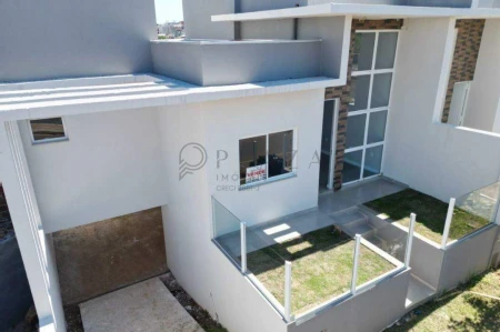 Casa Geminada à venda com 3 quartos, 127m² no Desbravador em Chapecó - Foto 2