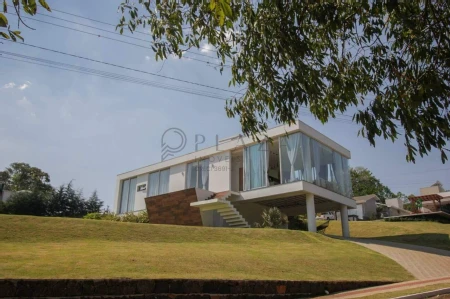 Casa à venda com 3 quartos, 249m² no Espelho Das Águas em Chapecó - Foto 1