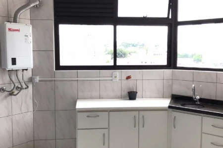 Apartamento para alugar com 3 quartos, 170m² no Centro em Chapecó - Foto 6