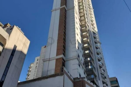 Apartamento à venda com 3 quartos, 164m² no Centro em Chapecó - Foto 2