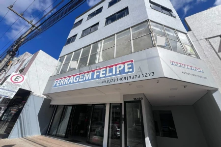 Sala Comercial para alugar com 350m² no São Cristóvão em Chapecó - Foto 1