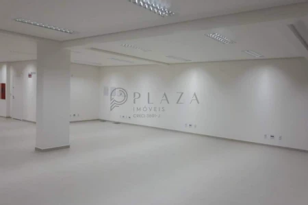 Sala Comercial para alugar com 231m² no Santa Maria em Chapecó - Foto 4