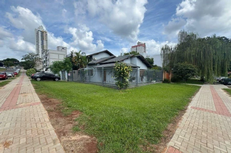 Casa à venda com 3 quartos, 160m² no Maria Goretti em Chapecó - Foto 2