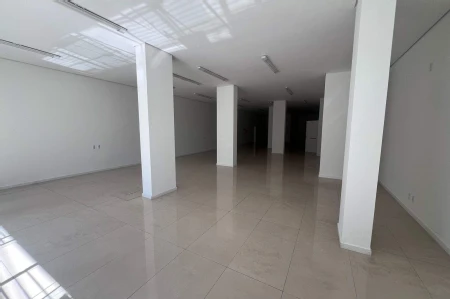 Sala Comercial para alugar com 214m² no Centro em Chapecó - Foto 3
