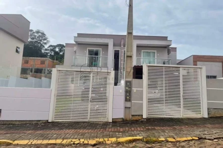 Sobrado à venda com 2 quartos, 98m² no Santo Antônio em Chapecó - Foto 1