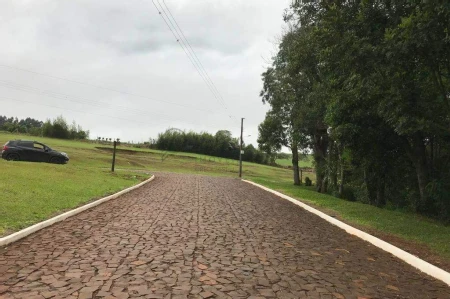 Terreno à venda com 1.554m² no Espelho Das Águas em Chapecó - Foto 3