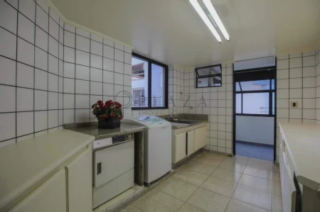 Apartamento à venda com 5 quartos, 475m² no Centro em Chapecó - Foto 7