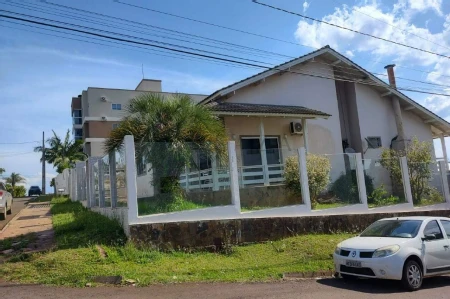 Casa à venda com 4 quartos, 400m² no Lider em Chapecó - Foto 2