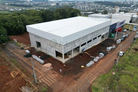 Barracão para alugar com 1.075m² no Bom Retiro em Chapecó - Foto 1