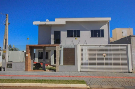 Casa à venda com 3 quartos, 220m² no Desbravador em Chapecó - Foto 1