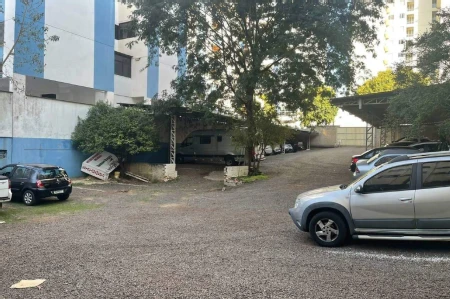 Terreno à venda com 900m² no Centro em Chapecó - Foto 2