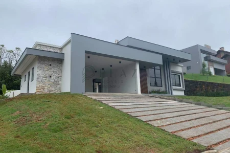 Casa à venda com 3 quartos, 272m² no Espelho Das Águas em Chapecó - Foto 2