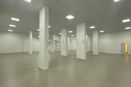 Sala Comercial para alugar com 600m² no Centro em Chapecó - Foto 2