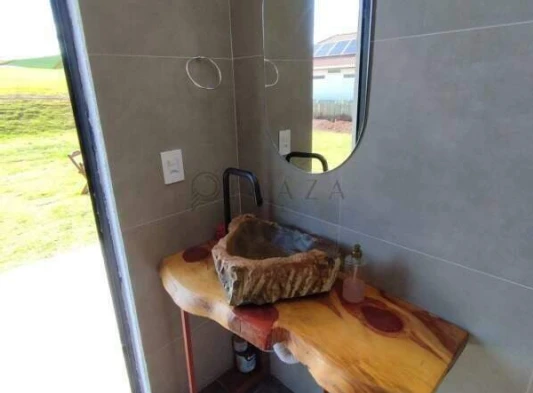 10669