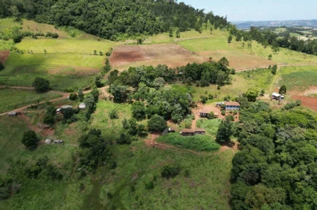 Área Rural à venda com 3 quartos, 175m² na Linha Melancia em Planalto Alegre - Foto 3