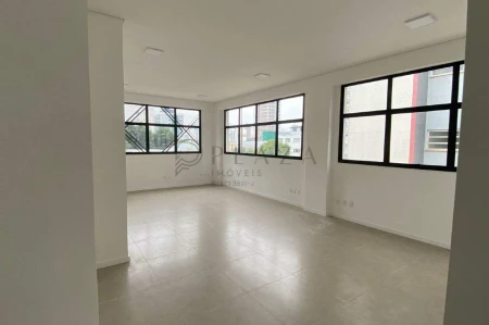 Sala Comercial para alugar com 52m² no Centro em Chapecó - Foto 2