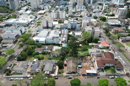 Terreno à venda com 1.161m² no Jardim Itália em Chapecó - Foto 4