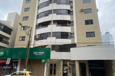 Apartamento para alugar com 2 quartos, 120m² no Centro em Chapecó - Foto 1