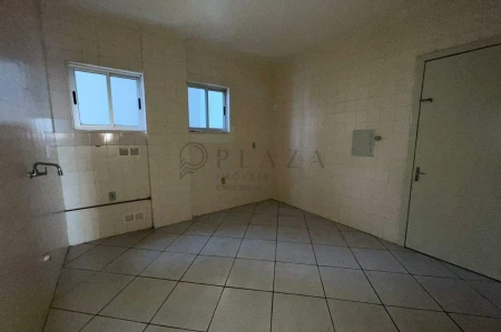 Apartamento para alugar com 2 quartos, 80m² no Centro em Chapecó - Foto 3