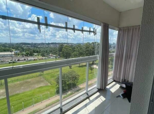 10818