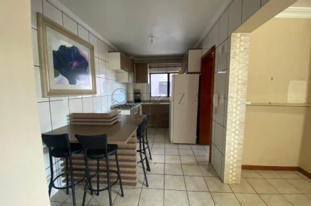 Apartamento para alugar com 2 quartos, 116m² no Centro em Chapecó - Foto 6