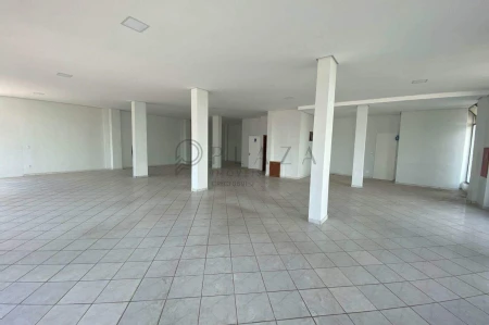 Sala Comercial para alugar com 390m² no São Cristóvão em Chapecó - Foto 2