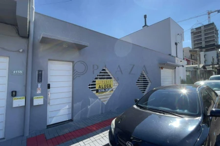 Casa para alugar com 2 quartos, 120m² no Centro em Chapecó - Foto 1