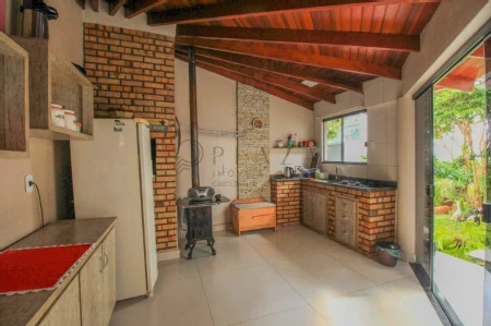 Casa à venda com 3 quartos, 165m² no Centro em Chapecó - Foto 7