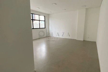 Sala Comercial para alugar com 52m² no Centro em Chapecó - Foto 2