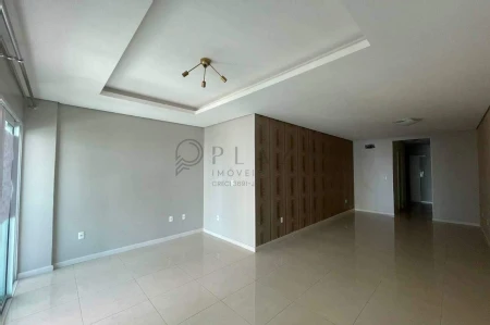 Apartamento para alugar com 3 quartos, 150m² no Centro em Chapecó - Foto 2