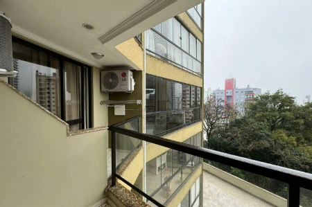 Apartamento à venda com 3 quartos, 124m² no Centro em Chapecó - Foto 2