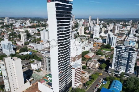 Apartamento para alugar com 3 quartos, 170m² no Centro em Chapecó - Foto 1