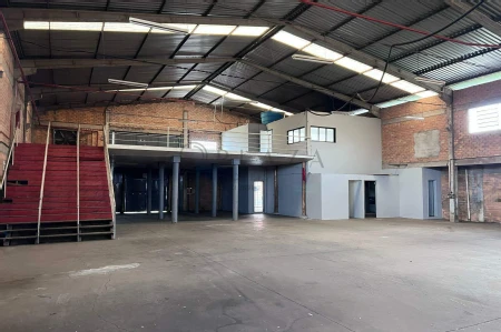 Barracão para alugar com 860m² no Lider em Chapecó - Foto 4