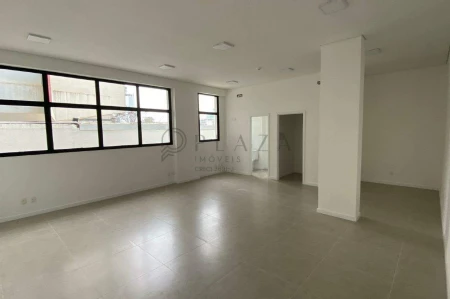 Sala Comercial para alugar com 51m² no Centro em Chapecó - Foto 1