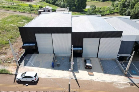 Barracão para alugar com 226m² no Jardins Mezzomo em Guatambú - Foto 1