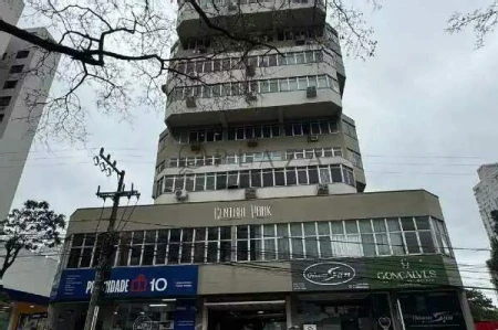 Sala Comercial para alugar com 73m² no Centro em Chapecó - Foto 1