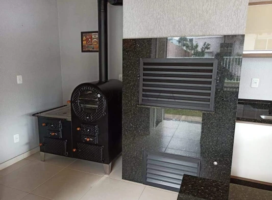 4257