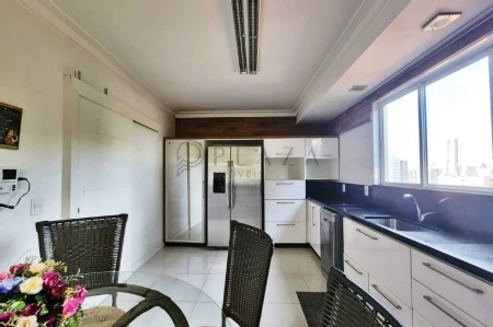 Apartamento à venda com 3 quartos, 153m² no Centro em Chapecó - Foto 6