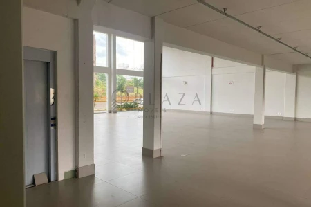 Sala Comercial para alugar com 950m² no Santa Maria em Chapecó - Foto 6