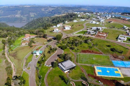 Casa à venda com 3 quartos, 200m² na Linha campinas em Chapecó - Foto 3