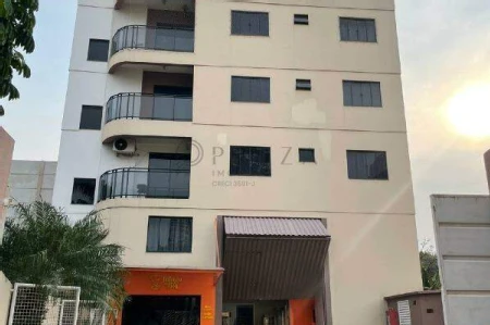 Apartamento para alugar com 4 quartos, 180m² no Jardim Itália em Chapecó - Foto 1