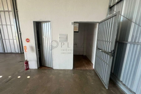 Barracão para alugar com 225m² no Autódromo em Chapecó - Foto 7