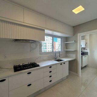 Apartamento à venda com 3 quartos, 138m² no Centro em Chapecó - Foto 2
