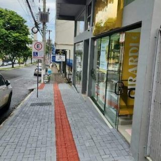 Sala Comercial para alugar com 132m² no Centro em Chapecó – Foto 3