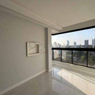 Apartamento à venda com 3 quartos, 118m² no Maria Goretti em Chapecó - Foto 2